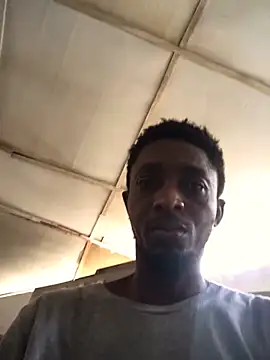 Snapshot of justyou2025 chatting on February 22, 10:51 am justyou2025 online show from February 22, 10:51 am