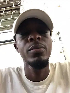 Snapshot of justyou2025 chatting on February 28, 10:30 am justyou2025 online show from February 28, 10:30 am