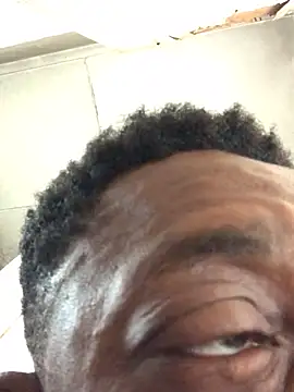 Snapshot of justyou2025 chatting on March 1, 8:45 am justyou2025 online show from March 1, 8:45 am