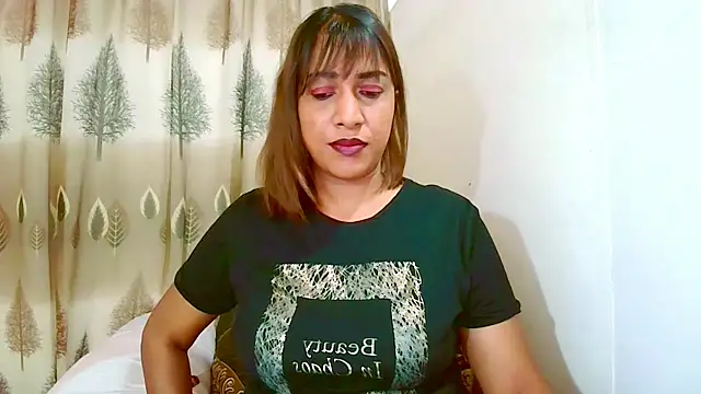 Snapshot of Indian_Erotic69 chatting on July 8, 4:50 am Indian Erotic69 online show from July 8, 4:50 am