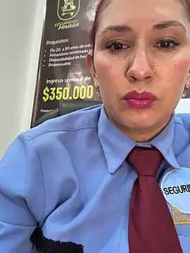 Megan-01- online show from April 10, 12:43 pm