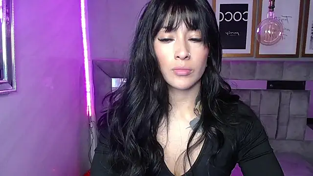 Snapshot of Isabella_Collen_v chatting on March 6, 12:30 pm Isabella Collen v online show from March 6, 12:30 pm