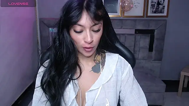 Snapshot of Isabella_Collen_v chatting on September 11, 1:00 pm Isabella Collen v online show from September 11, 1:00 pm
