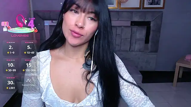 Snapshot of Isabella_Collen_v chatting on September 24, 1:03 pm Isabella Collen v online show from September 24, 1:03 pm