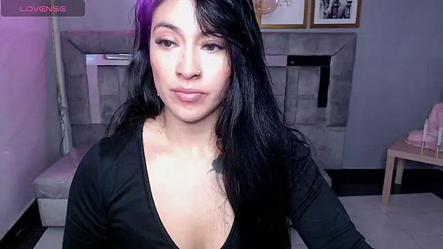 Snapshot of Isabella_Collen_v chatting on October 8, 1:09 pm Isabella Collen v online show from October 8, 1:09 pm