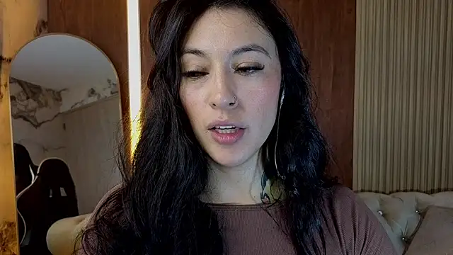 Isabella Collen v online show from July 16, 1:06 pm