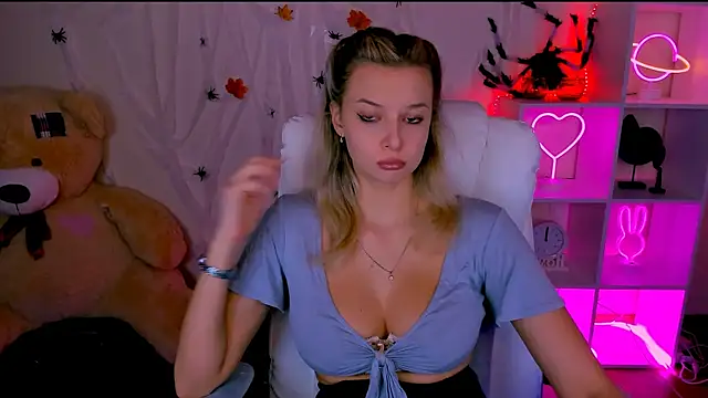 Snapshot of melissa_richardson chatting on October 25, 8:33 am melissa richardson online show from October 25, 8:33 am