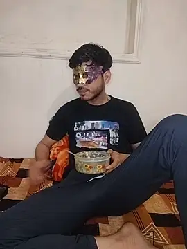 rahulkajuuu0909 online show from March 13, 3:29 pm