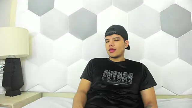 Axel Forte online show from March 4, 1:28 pm