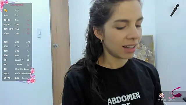 jessyegoldenn online show from March 10, 4:12 pm