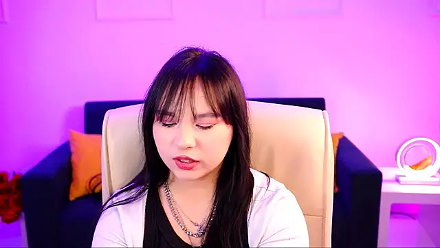 Snapshot of HanaWise chatting on March 15, 10:13 am HanaWise online show from March 15, 10:13 am