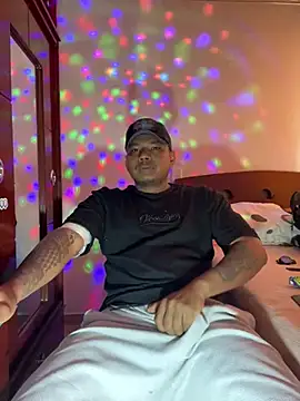 Snapshot of Saipuer31 chatting on January 10, 6:31 pm Saipuer31 online show from January 10, 6:31 pm