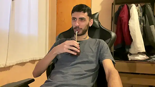 Snapshot of iendriw chatting on September 19, 9:26 pm iendriw online show from September 19, 9:26 pm