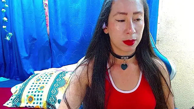 Gia leinn online show from April 8, 8:53 pm