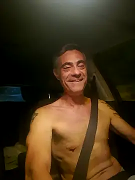 Snapshot of Shun4627 chatting on May 3, 8:37 pm Shun4627 online show from May 3, 8:37 pm