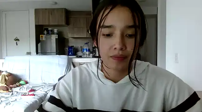  luna 777 online show from February 24, 8:25 pm