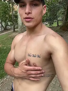 MaxxxSteil online show from March 10, 8:23 pm