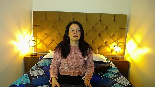 laura hotties online show from March 20, 12:43 pm