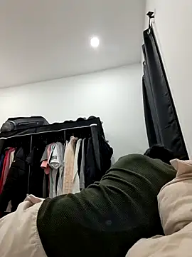 Snapshot of flaco16 chatting on February 3, 3:48 am flaco16 online show from February 3, 3:48 am