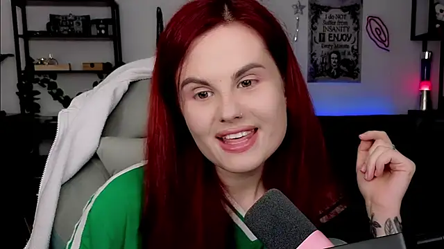 Della Ideal online show from March 25, 7:09 pm