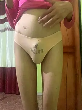 Femboylili online show from November 13, 1:15 am