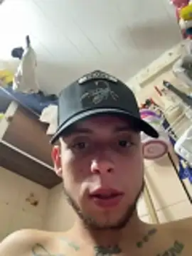 Cristopher1112 online show from February 16, 7:04 am