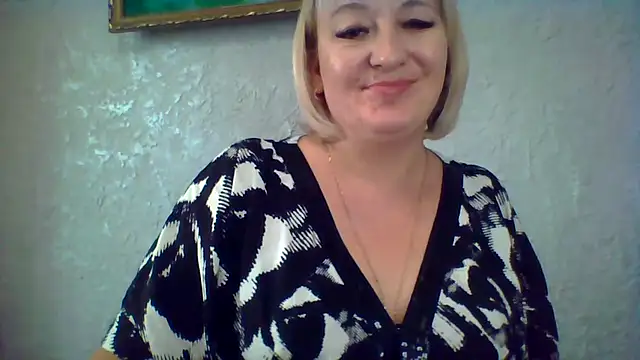 Snapshot of ArielXLoveresss chatting on October 30, 11:11 am ArielXLoveresss online show from October 30, 11:11 am