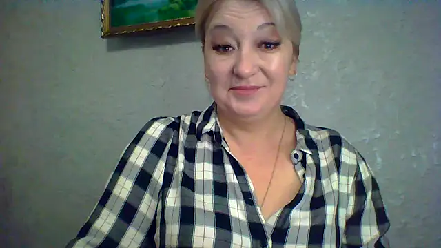 Snapshot of ArielXLoveresss chatting on November 8, 10:26 am ArielXLoveresss online show from November 8, 10:26 am