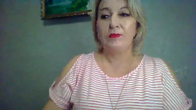 Snapshot of ArielXLoveresss chatting on November 17, 6:41 am ArielXLoveresss online show from November 17, 6:41 am
