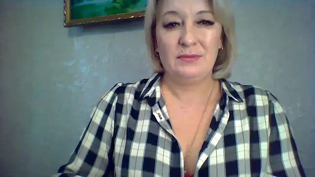 Snapshot of ArielXLoveresss chatting on November 24, 8:58 am ArielXLoveresss online show from November 24, 8:58 am