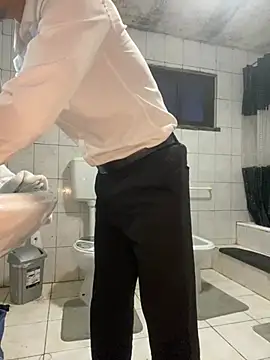 rogerdik76 online show from March 26, 6:08 am