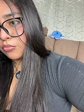 virginbrunette99 online show from April 15, 4:08 am