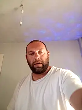 chris19851 online show from May 24, 8:08 am