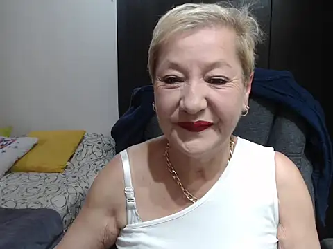 Snapshot of MisteriosaX chatting on March 19, 8:46 pm MisteriosaX online show from March 19, 8:46 pm