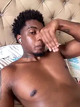 LOGAN DRAKE online show from March 3, 7:17 pm