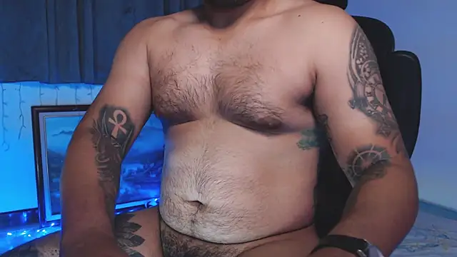 maxflurry  online show from April 4, 8:56 am