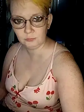 Mellyjellygoddess420 online show from May 26, 7:59 am