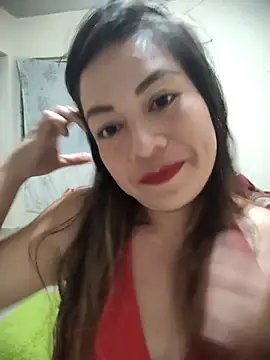 Snapshot of BellaMex89 chatting on October 25, 5:37 am BellaMex89 online show from October 25, 5:37 am