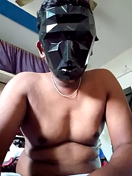 Snapshot of wildfun_ chatting on November 1, 11:23 am wildfun online show from November 1, 11:23 am