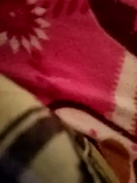 Snapshot of surfacespurt54 chatting on February 26, 2:14 pm surfacespurt54 online show from February 26, 2:14 pm