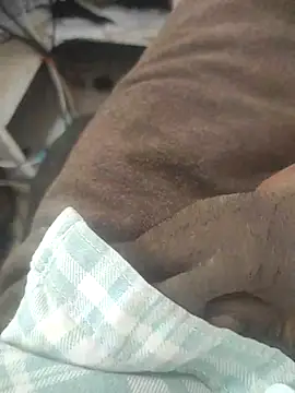 Snapshot of bbclip chatting on February 25, 8:14 am bbclip online show from February 25, 8:14 am