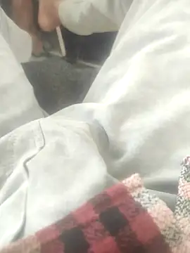 Snapshot of bbclip chatting on November 13, 6:23 am bbclip online show from November 13, 6:23 am