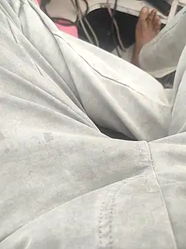 Snapshot of bbclip chatting on November 14, 4:55 am bbclip online show from November 14, 4:55 am