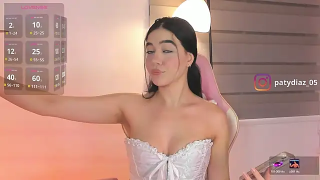 MiiaParker6972 online show from May 18, 11:54 pm