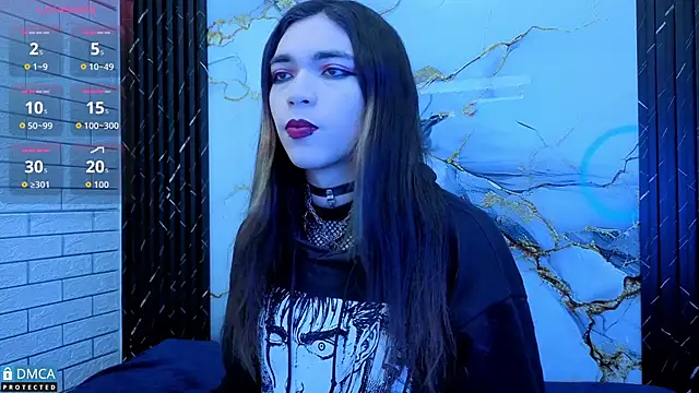 MaeveKuro online show from March 4, 3:01 am