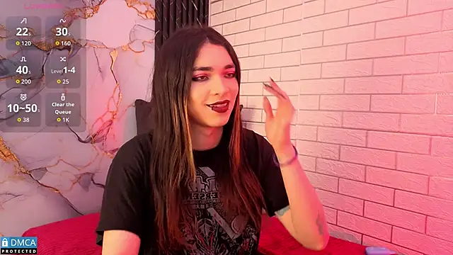 MaeveKuro online show from March 29, 4:01 am