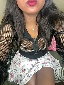 Mahi DarlingS online show from February 24, 7:50 am