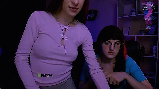 doll vey online show from March 11, 8:04 pm