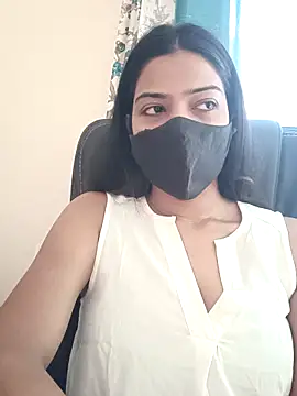 CRAZY  BITE online show from February 8, 9:45 am