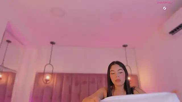 Haily b online show from February 9, 8:02 pm